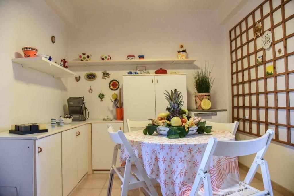 La Terrazza Di Alcino Lejlighed Torre Canne Eksteriør billede